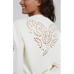 Overview second image: Yaya trui lasercut met ronde hals off white