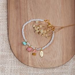 Overview second image: Pien&N armband