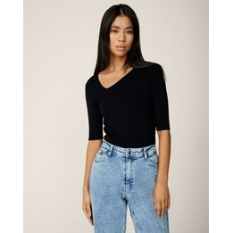 Overview image: Moss Copenhagen top Alvina zwart