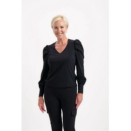 Overview image: Helena Hart top Yara zwart