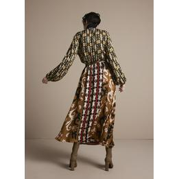 Overview second image: Summum jurk met unieke print bruin