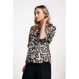 Overview second image: Studio Anneloes top Birgit satin animal